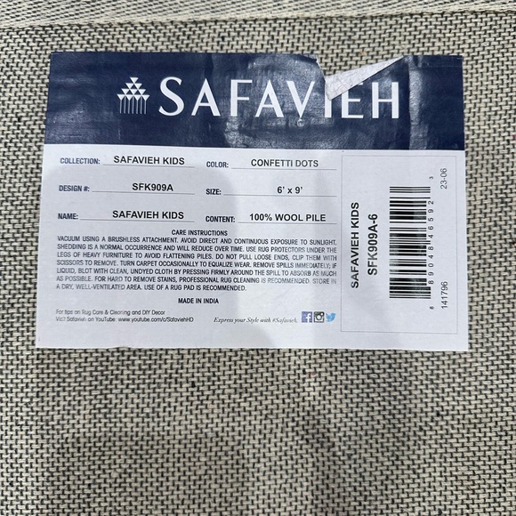 SAFAVIEH Kids Area Rug - 6' x 9', Ivory & Multi, Handmade Polka Dot Stripe. Wool - Picture 2 of 2